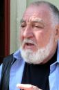 Stire din Cultură-Educație : Lucian Iancu îl joacă pe Falstaff la Teatrul Metropolis