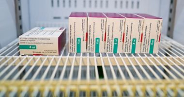 O nouă tranşă de vaccin AstraZeneca vine la Constanţa