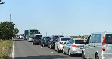 Stire din Eveniment : Plecați în Bulgaria? Pregătiți-vă pentru coada de la frontieră!