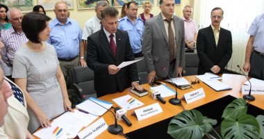 Stire din Politică-Administrație : Are loc ședința Consiliului Local Mangalia. Vezi ordinea de zi