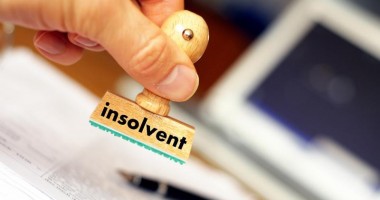 Stire din Economie : Noul cod al insolvenței / "Atac la libertatea presei"