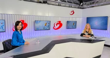 Stire din Actualitate : "Sursa de sănătate" - Frumusețea după 40 de ani. Ce face menopauza pielii noastre?