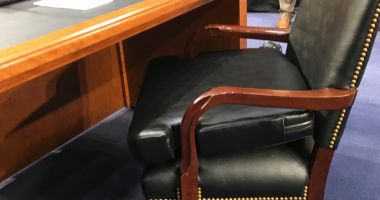 GALERIE FOTO / Detaliu amuzant de la audierea lui Mark Zuckerberg în Senatul american - 3