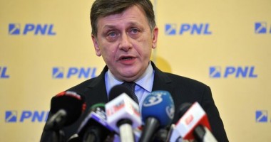 Stire din Politică-Administrație : ANTONESCU: "Ponta are de răspuns până luni dacă dorește în continuare USL"