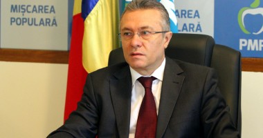 Stire din Politică-Administrație : Cristian Diaconescu: "Dacă Ponta vrea să fie candidat la președinție, să demisioneze din funcția de premier"