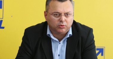 Stire din Politică-Administrație : "Dacă se rupe USL nu am niciun fel de regret pe plan local"