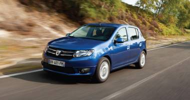 Stire din Economie : Dacia a livrat Loganul cu numărul 1.500.000