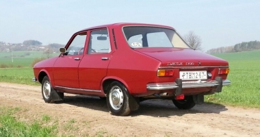 GALERIE FOTO / Mașina copilăriei: Dacia 1300. Cât mai costă o piesă de colecție - 2