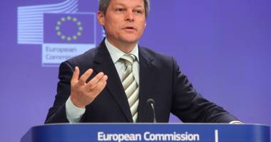 Stire din Politică-Administrație : Dacian Cioloș, premierul desemnat de Iohannis