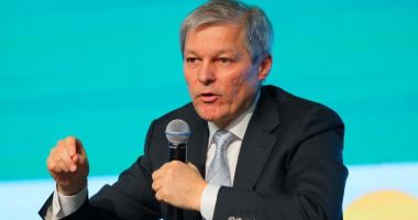 Stire din Politică-Administrație : Miniștrii lui Cioloş primesc avize negative unul după altul în comisiile din Parlament