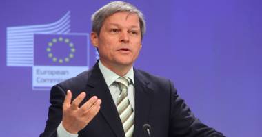 Stire din Politică-Administrație : Dacian Cioloș a discutat  cu liderii PNL despre programul de guvernare