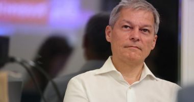 Stire din Actualitate : Dacian Cioloș reacționează după întâmplarea de la Aeroportul Otopeni și îi ia apărarea taximetristului
