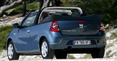 Stire din Economie : Francezii se dau în vând după Dacia!