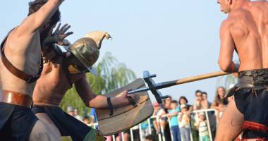 Show emoționant, cu lupte cu gladiatori, care romane și teatru antic - 4