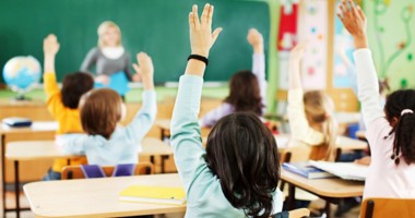 Stire din Diverse : Gesturi șocante ale unei profesoare care s-a îndrăgostit de elevul său minor