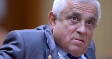 Stire din Politică-Administrație : Petre Daea, ieșire nervoasă pe terma cormoranilor: "V-a intrat cormoranul în cap? Înseamnă că a avut loc"