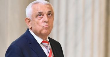 Stire din Politică-Administrație : Petre Daea: "Sprijinul primit de fermieri de la Comisia Europeană va fi dublat"