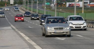 Probleme GRAVE pe Autostrada Soarelui. Se desprind plăcile de beton! - 1