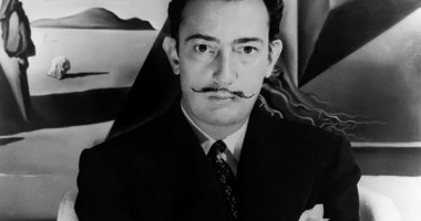 Stire din Monden : Coperți Vogue, în versiunea lui Salvador Dali GALERIE FOTO