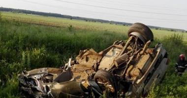 IMAGINI ȘOCANTE. PATRONUL HEXI-PHARMA, MORT ÎNTR-UN ACCIDENT RUTIER. Condrea - desfigurat, identificat de soție după haine - 3