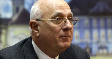 Stire din Politică-Administrație : Câți bani primesc parlamentarii pentru cazare