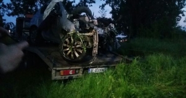 IMAGINI ȘOCANTE. PATRONUL HEXI-PHARMA, MORT ÎNTR-UN ACCIDENT RUTIER. Condrea - desfigurat, identificat de soție după haine - 4