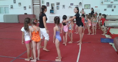 Dana Sofronie se implică în proiectul "Relansarea gimnasticii românești" - 6
