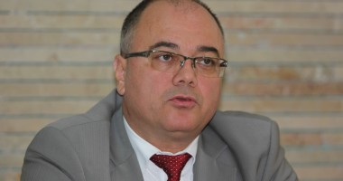Stire din Sănătate : "Managerii de spitale nu mai au voie să se plângă că nu sunt finanțați"