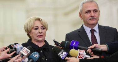 Stire din Politică-Administrație : Dragnea, prima reacție despre DEMISIA premierului: "Doamna Dăncilă rămâne cel puțin până în 2020"
