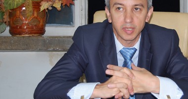 Stire din Diverse : Executare silită/ Dan Diaconescu, pe punctul de a rămâne fără casă