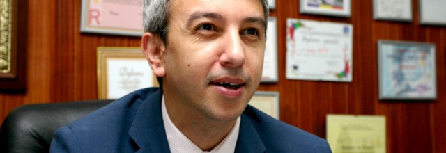 Stire din Economie : Dan Diaconescu a câștigat licitația Oltchim