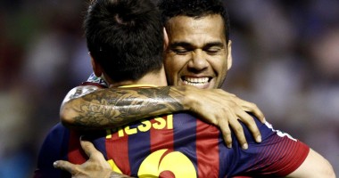 Stire din Sport : Gest incredibil al fundașului Barcelonei, Dani Alves