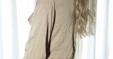 Danica Thrall a comis-o din nou/ Fotografii incitante cu sânii superbi ai obsesiei fotbaliștilor - 5