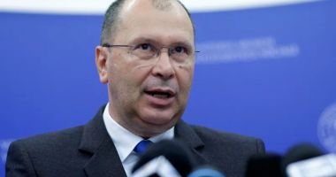 Stire din Social : Șeful Casei de Pensii, schimbat din funcție. Cine este noul director numit de Predoiu