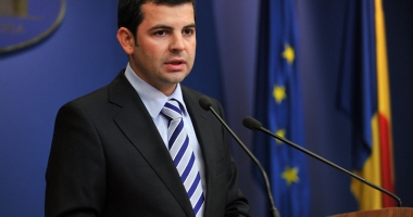 Stire din Politică-Administrație : Daniel Constantin: "Colegii din ALDE ar trebui să ceară un congres extraordinar"