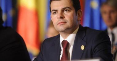 Stire din Politică-Administrație : Deputatul Daniel Constantin anunță că șase parlamentari PRO România vor vota Guvernul Orban