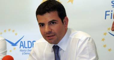 Stire din Politică-Administrație : Ce spune Daniel Constantin de la ALDE în privința alocațiilor copiilor