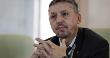 Stire din Cultură-Educație : Ministrul Educației: "Pe termen lung sperăm să renunțăm la Evaluarea Națională"