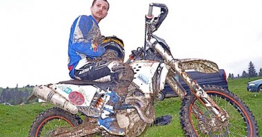 Stire din Diverse : Dani Oțil, vedeta Campionatului de Endurocross de la Adamclisi