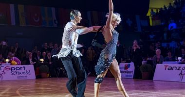 Stire din Sport : România simte latino! Campionatul Mondial de Adulţi pentru acest dans, în premieră în ţara noastră