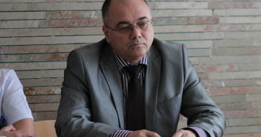 Stire din Sănătate : Dănuț Căpățână: Este posibil să facem restructurări la SOTRM