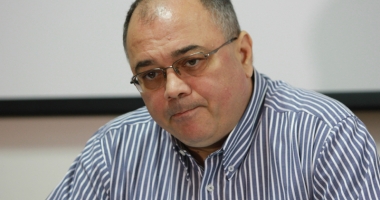 Stire din Sănătate : Salariu uriaș pentru managerul Spitalului Județean Constanța, Dănuț Căpățână: 5.000 euro plus bonusuri