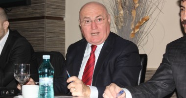 Stire din Politică-Administrație : Forța Civică se ia la trântă cu cei care "învârt" prețul gigacaloriei în Constanța