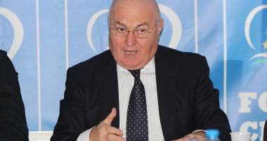 Stire din Politică-Administrație : Culețu: "Nu exclud să mă suspend din partid înainte ca modificările să fie votate în CN"