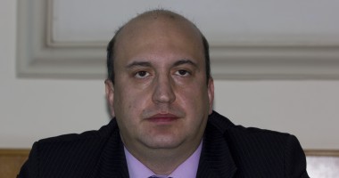 Stire din Cultură-Educație : Dănuț Epure, în dialog neconvențional cu bobocii