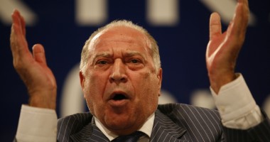 Stire din Politică-Administrație : Voiculescu spune că USL nu se va rupe