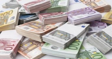 Stire din Economie : Datoria externă a României,  mai mare cu 648 milioane euro