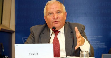 Stire din Actualitate : Joseph Daul,  ales președinte  al Partidului  Popular European