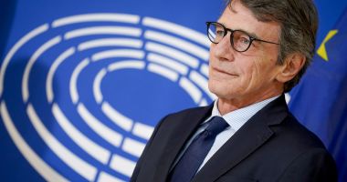 Stire din Actualitate : Președintele Parlamentului European, David Sassoli, spitalizat cu pneumonie