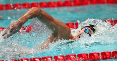 Stire din Sport : Încep Europenele de Natație pentru Juniori în noul complex de la Otopeni, cu David Popovici la start